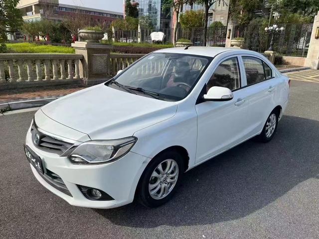 Changan Yuexiang V3