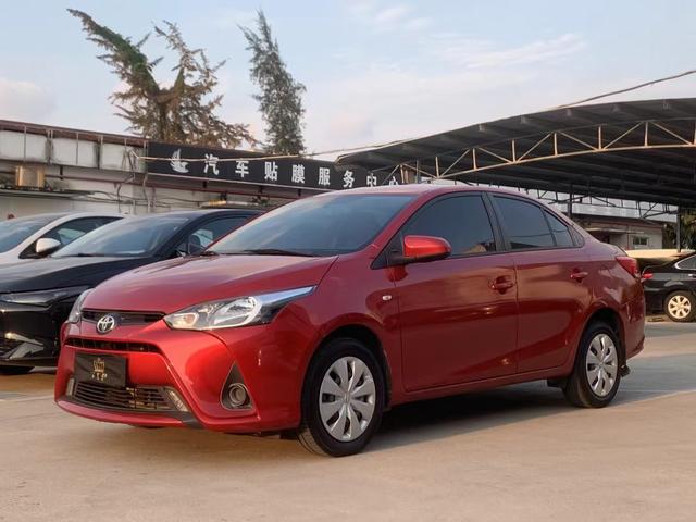 Toyota YARiS L Enjoy