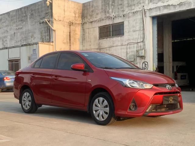 Toyota YARiS L Enjoy