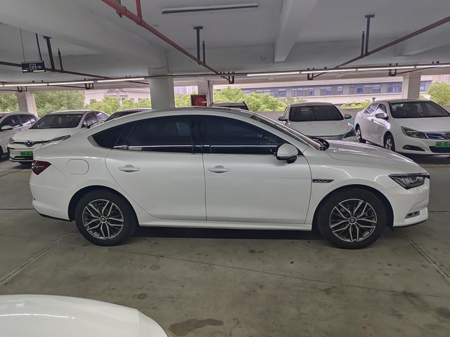 BYD Qin Pro EV