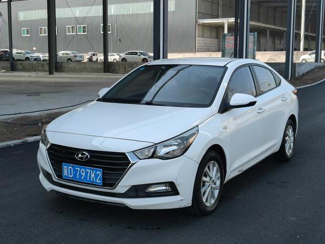 Hyundai Accept