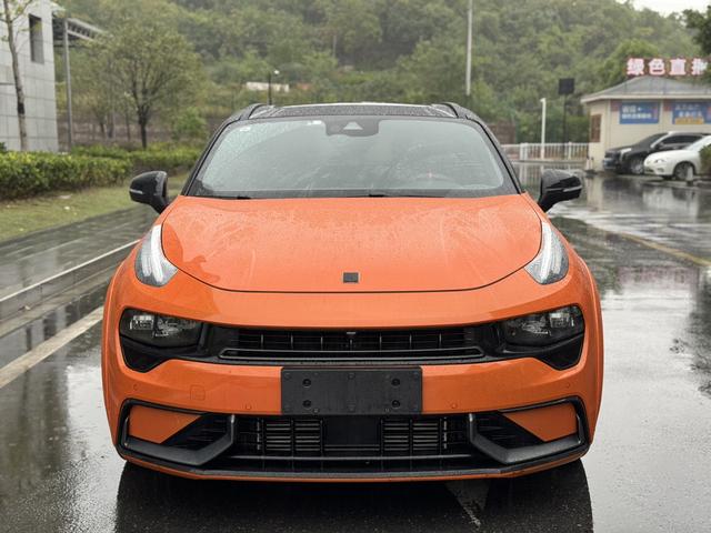 Lynk & Co 02 Hatchback