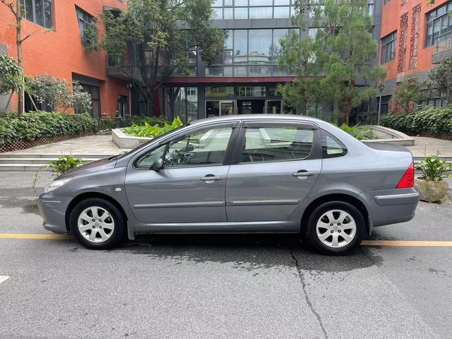 Peugeot 307