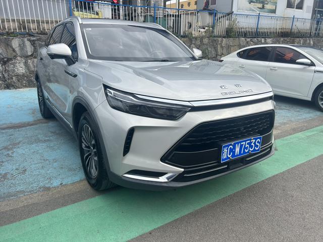 BAIC Beijing X7