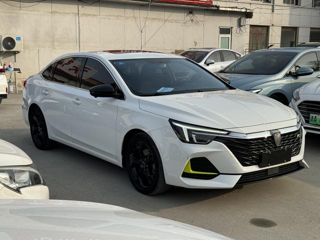 Roewe ei6 MAX