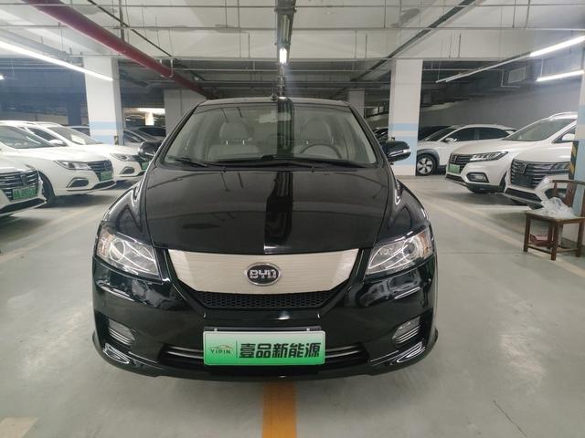 BYD e6