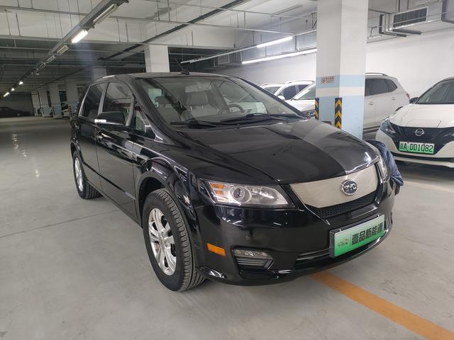 BYD e6