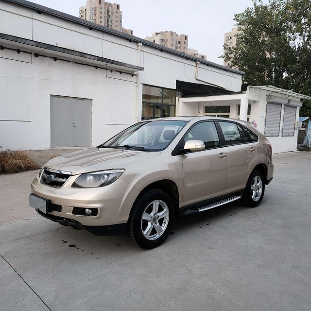 BYD S6