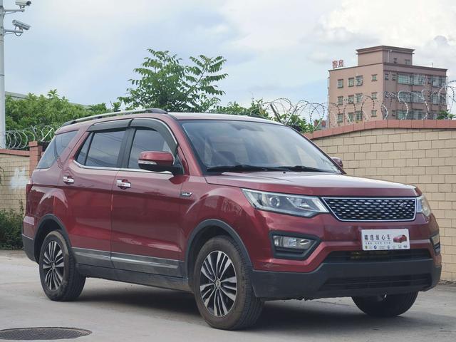 Oshan Changan Auchan CX70