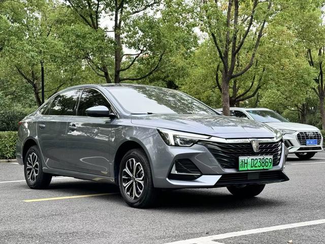 Roewe i6 MAX EV