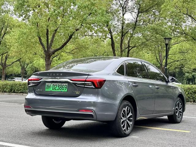 Roewe i6 MAX EV