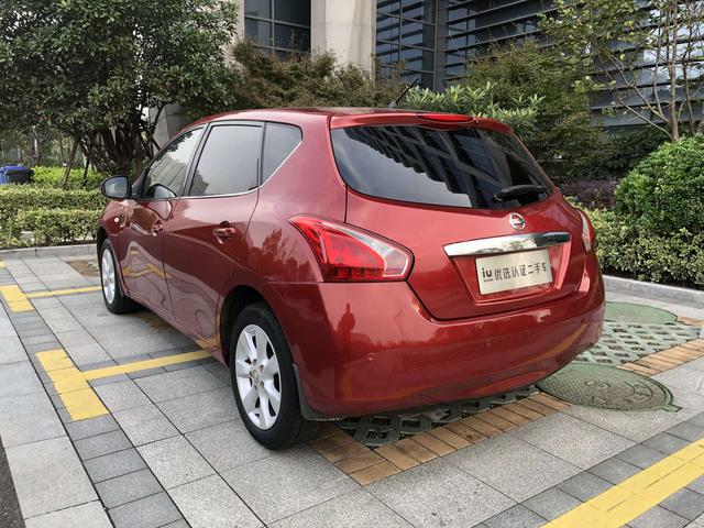 Nissan Tiida