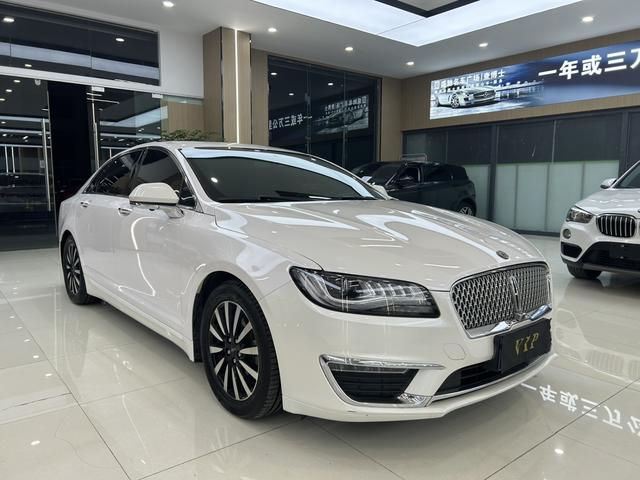 Lincoln MKZ