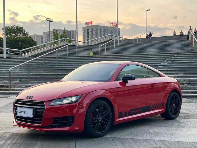 Audi TT