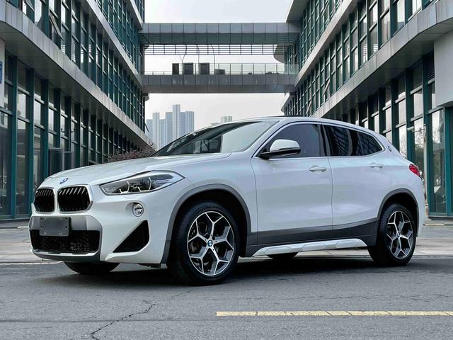 BMW X2 (imported)