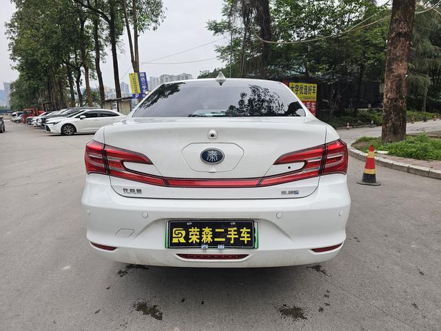 BYD Qin DM