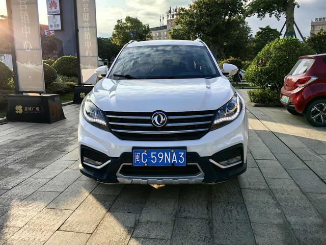 Dongfeng Fengon 580