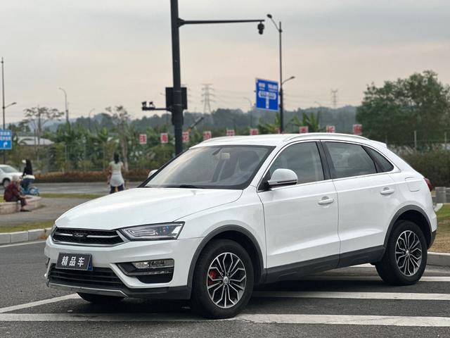 Zotye SR7