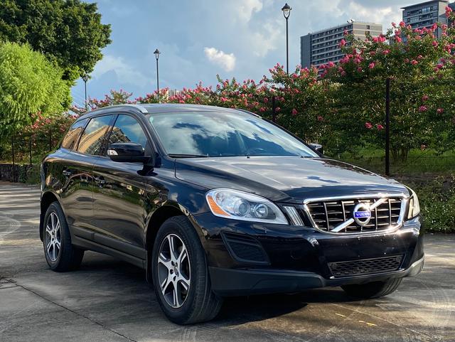 Volvo XC60 (imported)