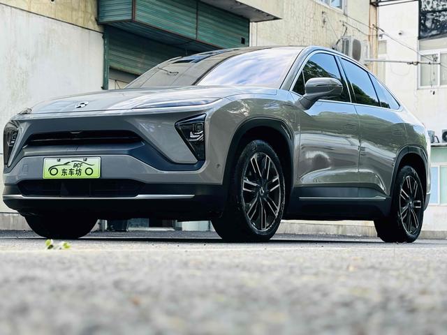 NIO EC6