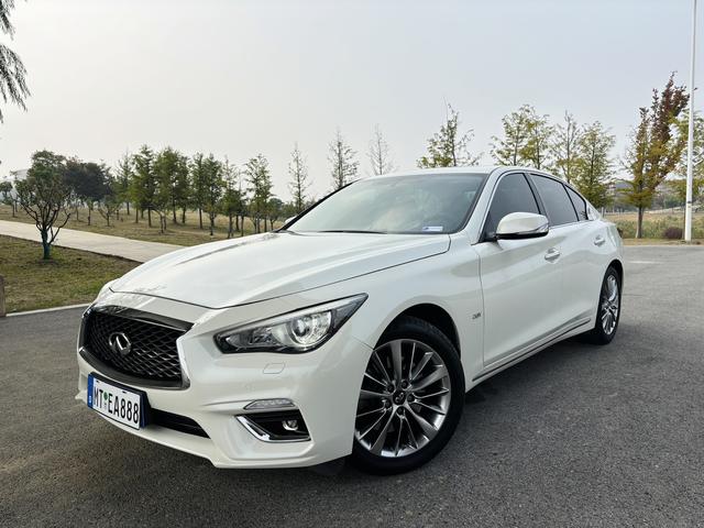 Infiniti Q50L