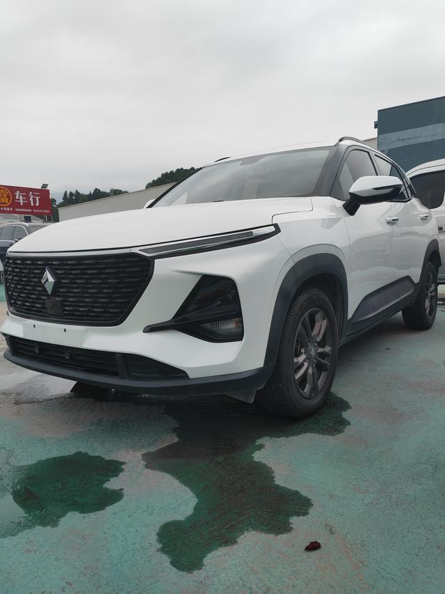 Baojun RS-3