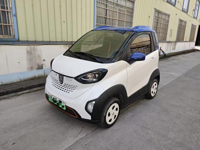 Baojun E100