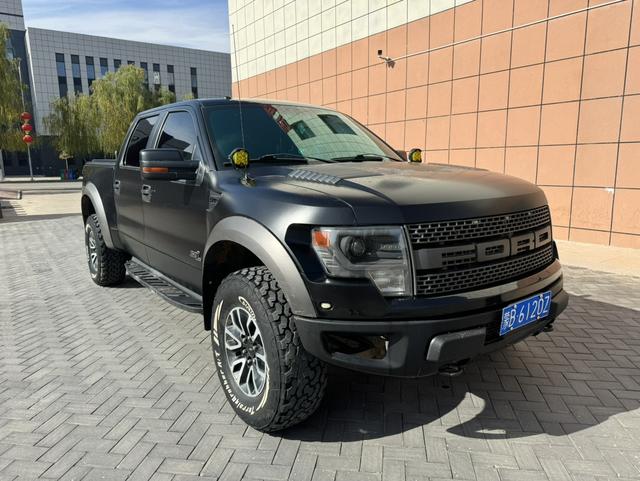 Ford F-150 Raptor