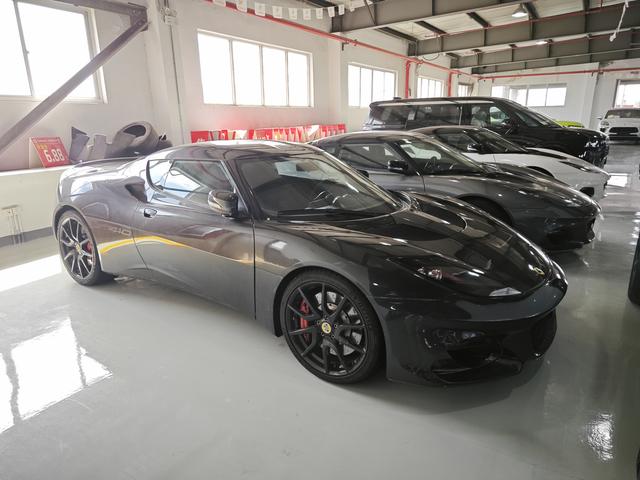 Lotus Evora