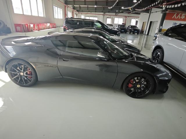 Lotus Evora