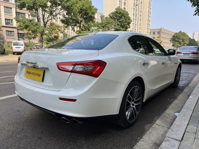 Maserati Ghibli