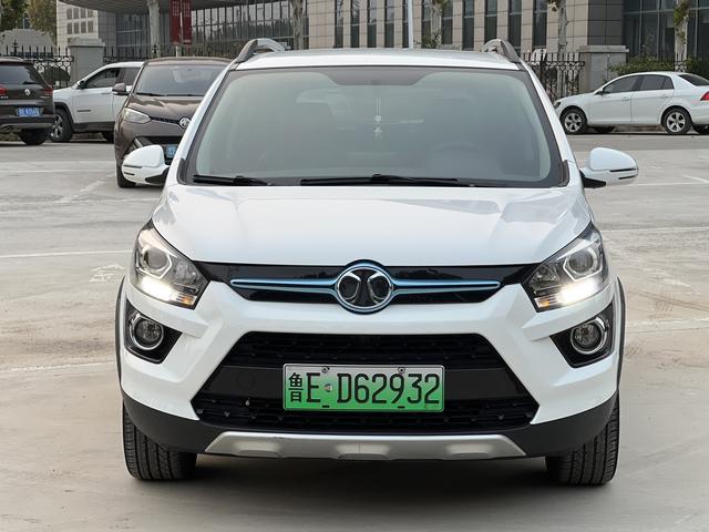 BAIC New Energy EX