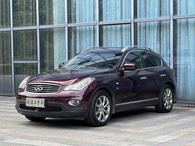 Infiniti QX50 (imported)