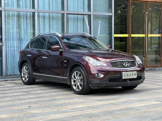 Infiniti QX50 (imported)