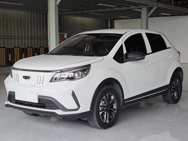 Geely EX3 Kung Fu Cow