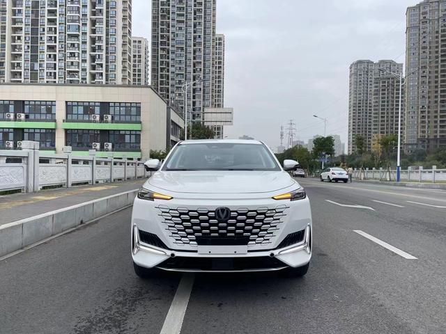 Changan UNI-K smart electronic iDD