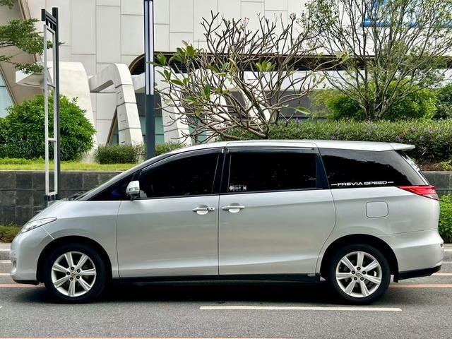 Toyota Previa