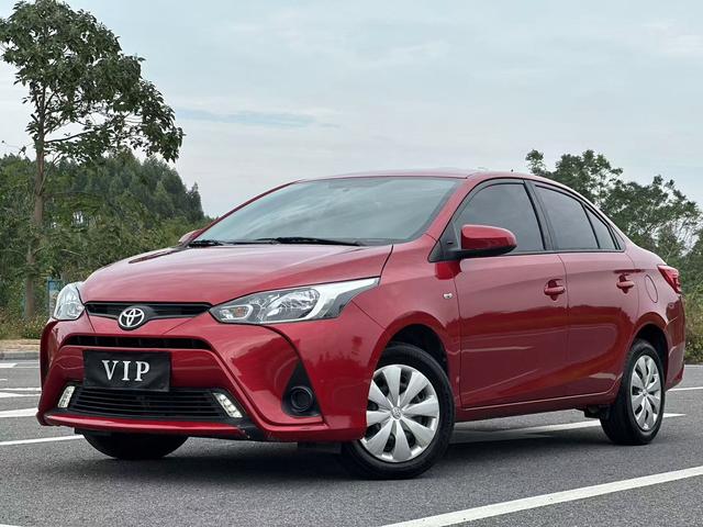 Toyota YARiS L Enjoy