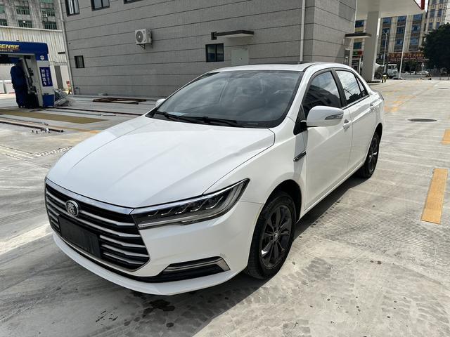 BYD Qin