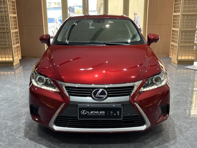 Lexus CT