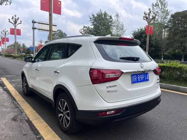 Dongfeng Fengon 580