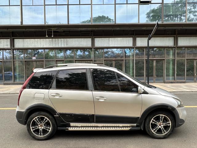 Forthing Jingyi SUV