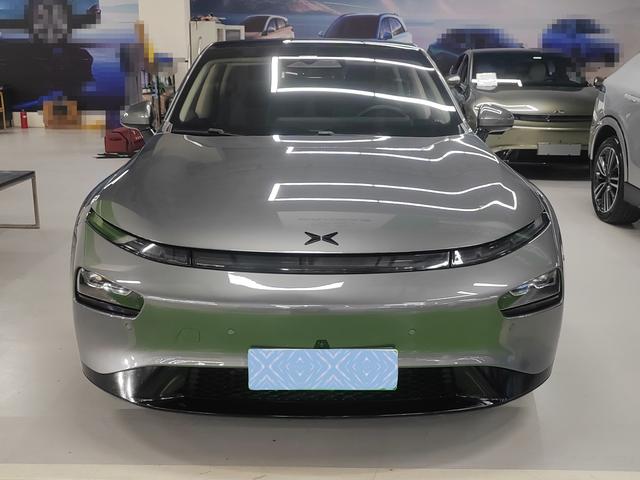 Xpeng P7