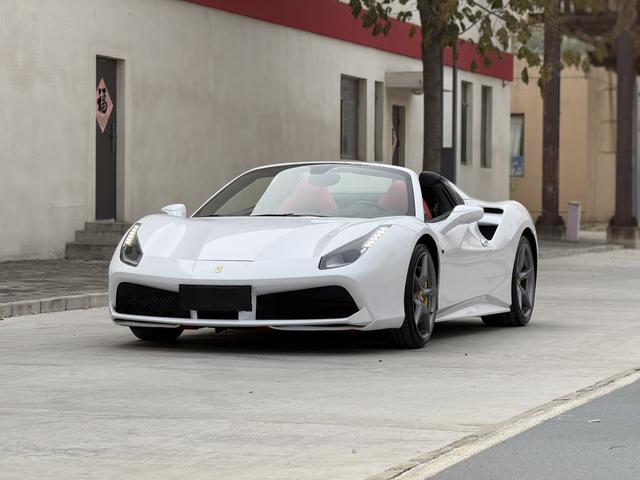 Ferrari 488