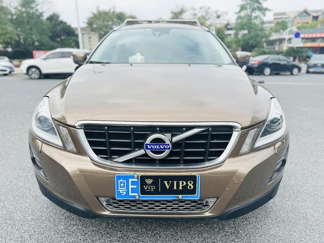 Volvo XC60 (imported)