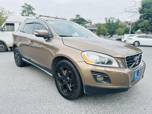 Volvo XC60 (imported)