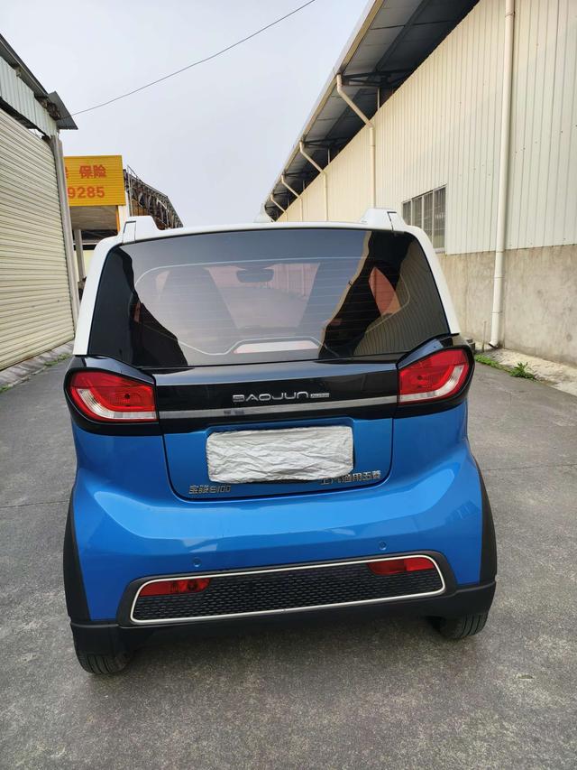 Baojun E100