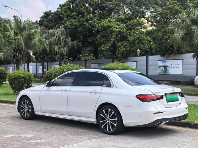 Mercedes-Benz E-Class PHEV