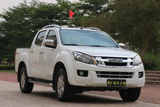 Isuzu D-MAX