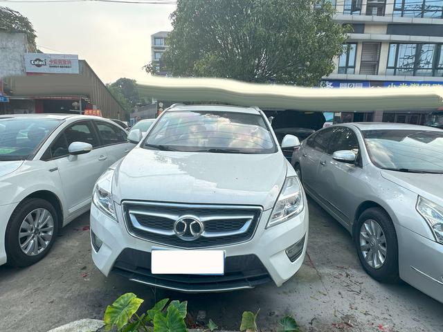 BAIC Shenbao X65